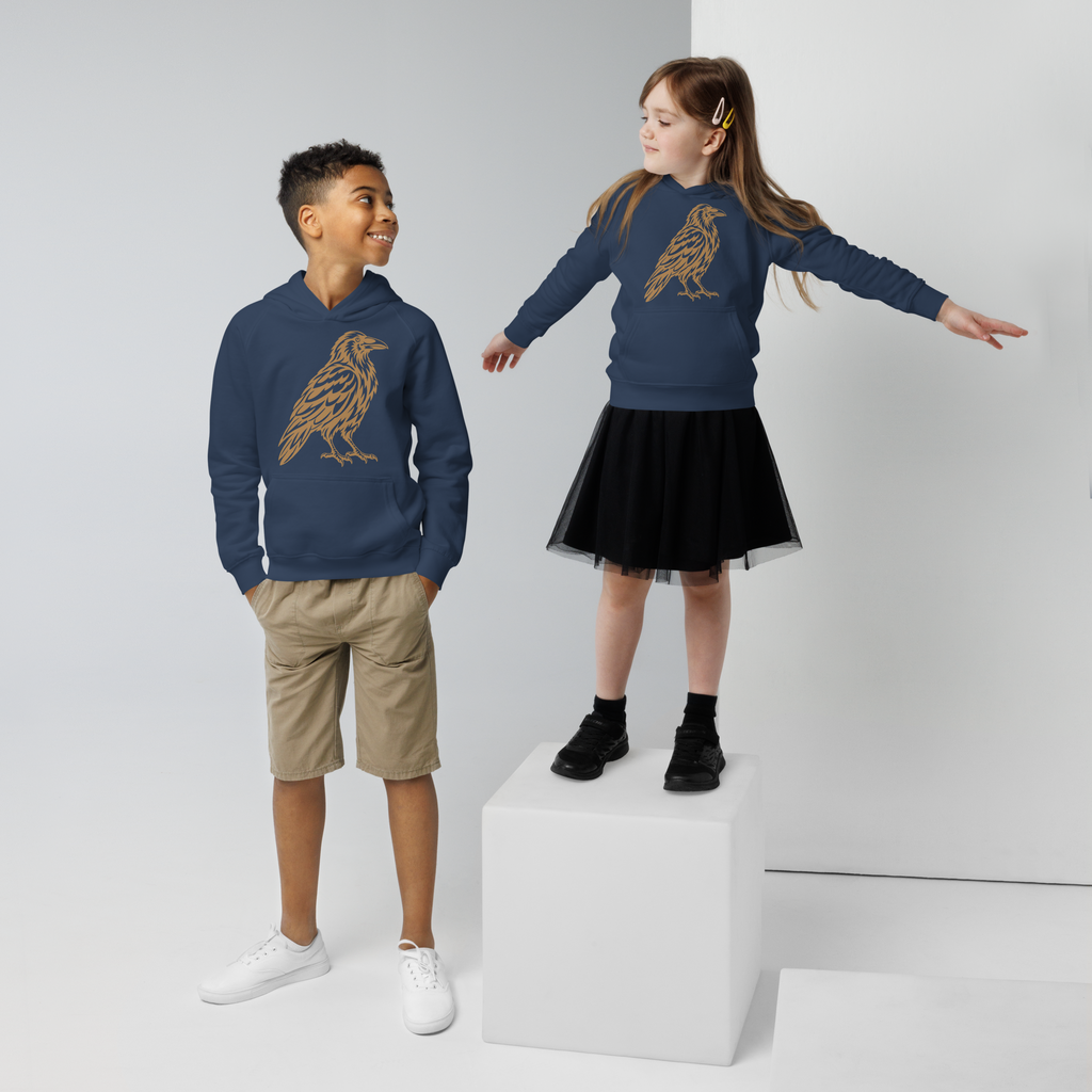 SPIRIT OF THE RAVEN – Kinder-Bio-Hoodie mit Rabenprint – Produktansicht