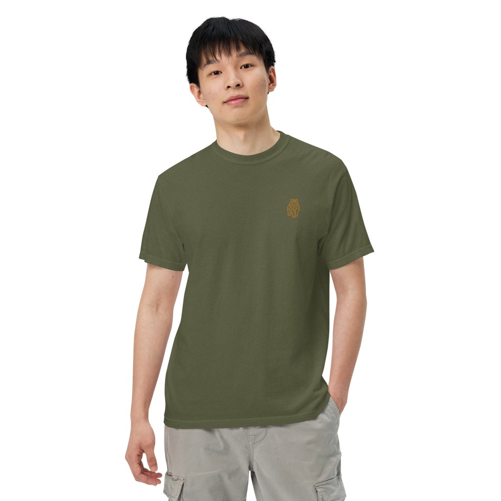 SPIRIT OF THE BEAR – Premium T-Shirt mit Bärenprint – Produktansicht